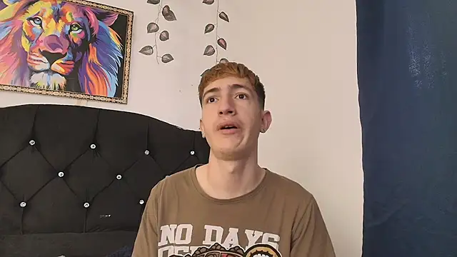 Snapshot of Erick_Taylor3 chatting on December 3, 2025, 5:56 pm Erick Taylor3 online show from December 3, 2025, 5:56 pm