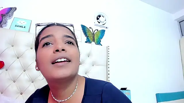 Snapshot of celena_wonder chatting on June 20, 2026, 7:19 pm celena wonder online show from June 20, 2026, 7:19 pm