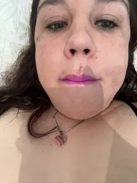 Snapshot of Rheetnena1 chatting on January 13, 2026, 1:37 pm Rheetnena1 online show from January 13, 2026, 1:37 pm