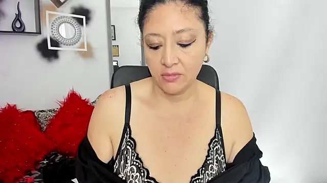 Snapshot of tatis_sofia chatting on November 21, 2025, 12:48 pm tatis sofia online show from November 21, 2025, 12:48 pm