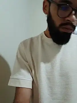 FerrariniHott online show from November 30, 2025, 5:52 am