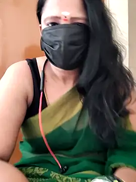 Snapshot of tamilammu1431 chatting on May 28, 2026, 5:04 am tamilammu1431 online show from May 28, 2026, 5:04 am