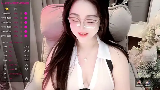 Snapshot of Monica-666888- chatting on November 26, 2025, 5:24 pm Monica-666888- online show from November 26, 2025, 5:24 pm