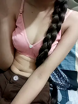 Snapshot of Amisha_Lovely chatting on December 18, 2025, 6:07 am Amisha Lovely online show from December 18, 2025, 6:07 am