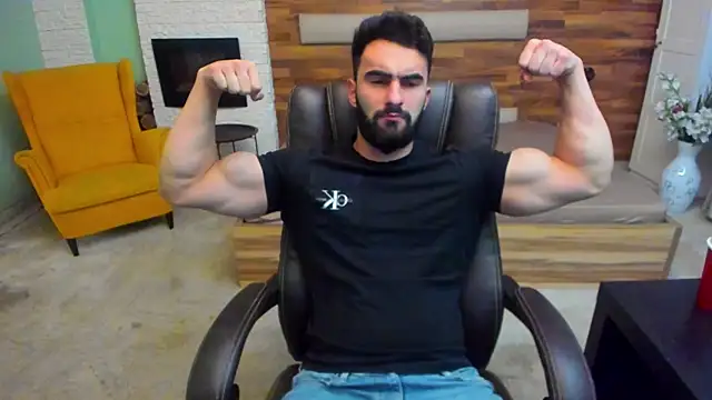 Snapshot of MicahLane chatting on November 20, 2025, 5:19 am MicahLane online show from November 20, 2025, 5:19 am