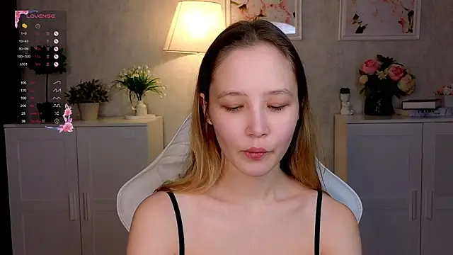 insaneinsomnia online show from November 24, 2025, 9:20 am