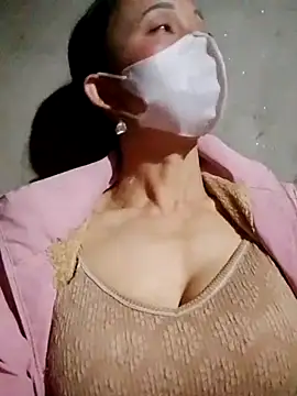 Snapshot of TRIEUTRIEU20 chatting on October 31, 2025, 12:46 pm TRIEUTRIEU20 online show from October 31, 2025, 12:46 pm