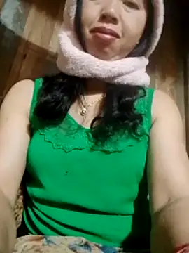 TRIEUTRIEU20 online show from February 17, 2026, 10:51 pm