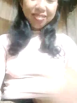 TRIEUTRIEU20 online show from February 16, 2026, 1:59 am