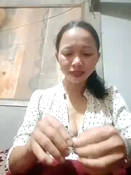 Snapshot of TRIEUTRIEU20 chatting on November 6, 2025, 12:31 pm TRIEUTRIEU20 online show from November 6, 2025, 12:31 pm