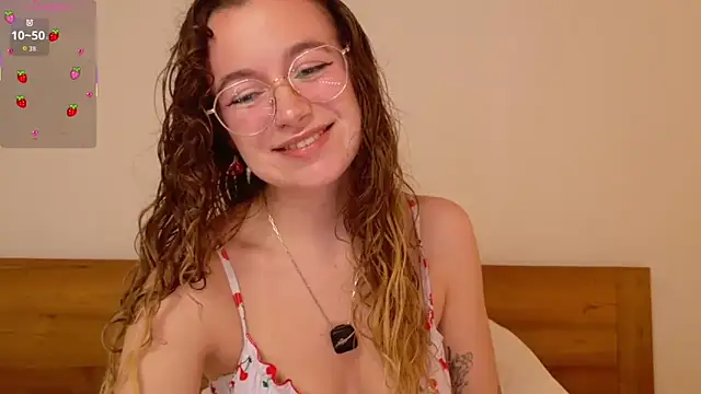 lolatheangel online show from March 3, 2026, 2:40 am