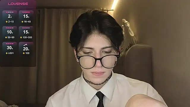 Oliver star boy  online show from January 17, 2026, 5:38 pm