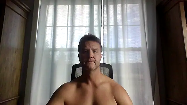 45andfit1 online show from November 10, 2025, 4:12 pm