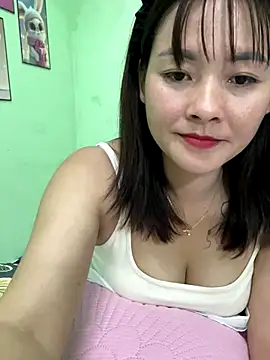 Snapshot of Star_fruit chatting on November 4, 2025, 4:44 pm Star fruit online show from November 4, 2025, 4:44 pm