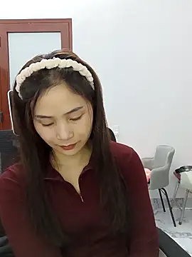 Snapshot of Pig_pig11 chatting on December 17, 2025, 1:05 pm Pig pig11 online show from December 17, 2025, 1:05 pm