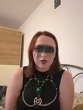 Snapshot of Latexaddictx_ chatting on October 31, 2025, 6:26 pm Latexaddictx online show from October 31, 2025, 6:26 pm