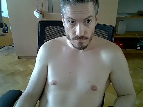 Snapshot of delayclose__ chatting on May 1, 2026, 3:06 pm delayclose online show from May 1, 2026, 3:06 pm