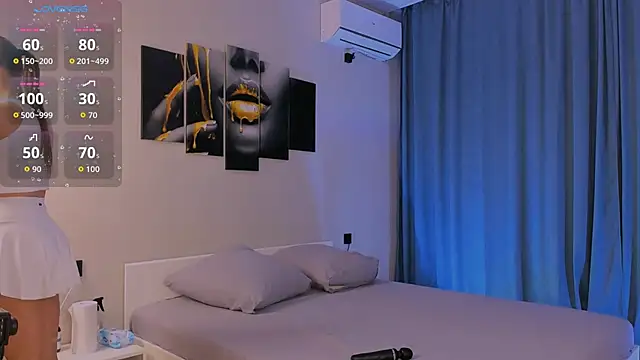 Snapshot of Kandeess chatting on November 18, 2025, 3:37 pm Kandeess online show from November 18, 2025, 3:37 pm