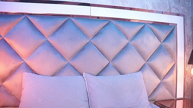  giggy 2 online show from February 13, 2026, 11:43 am