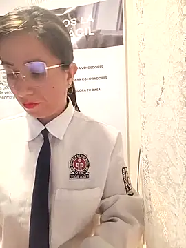 Valentina--1 online show from March 10, 2026, 10:08 am