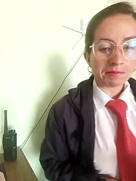 Snapshot of Valentina--1 chatting on November 22, 2025, 8:51 pm Valentina--1 online show from November 22, 2025, 8:51 pm