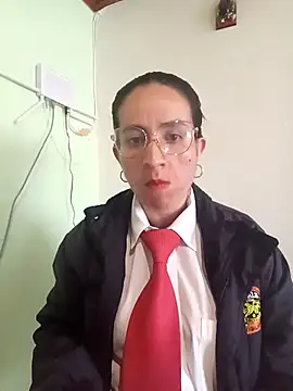 Snapshot of Valentina--1 chatting on November 5, 2025, 11:57 am Valentina--1 online show from November 5, 2025, 11:57 am