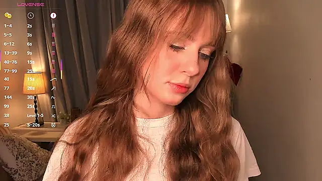 Snapshot of TessaStruble chatting on November 30, 2025, 9:10 am TessaStruble online show from November 30, 2025, 9:10 am