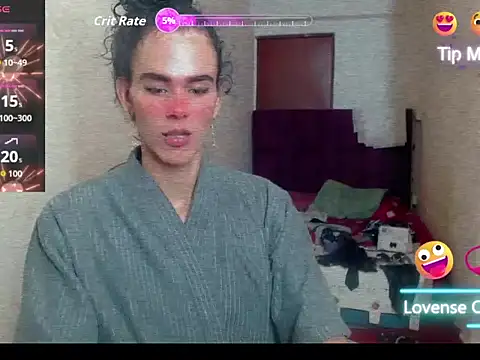 Snapshot of goddes_alissa chatting on October 25, 2025, 7:47 pm goddes alissa online show from October 25, 2025, 7:47 pm