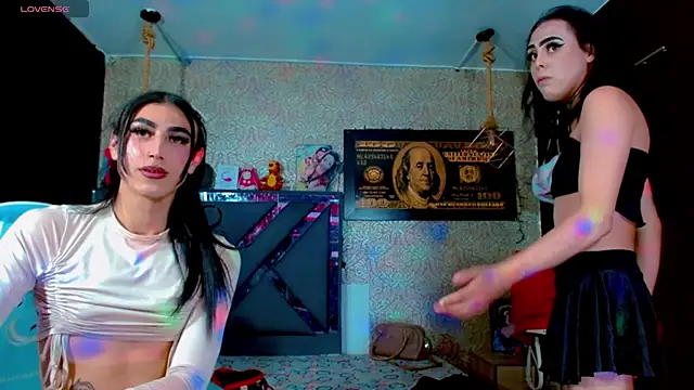 Snapshot of alice_foxx_girl chatting on November 4, 2025, 7:50 pm alice foxx girl online show from November 4, 2025, 7:50 pm