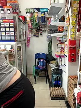 Snapshot of chanelketty chatting on December 2, 2025, 1:13 pm chanelketty online show from December 2, 2025, 1:13 pm