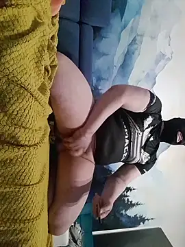 wloczykij1 online show from February 24, 2026, 8:21 pm