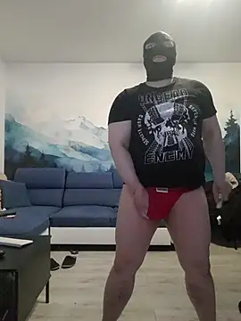 wloczykij1 online show from April 13, 2026, 9:19 pm