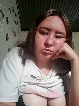 SaraCute 1 online show from October 29, 2025, 2:49 pm