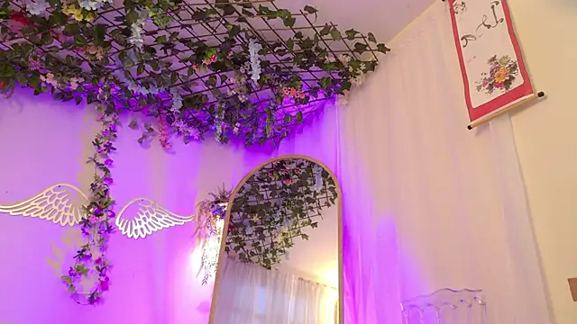 Snapshot of ISA_NIXON chatting on February 27, 2026, 9:25 pm ISA NIXON online show from February 27, 2026, 9:25 pm