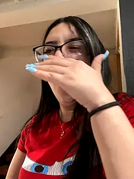 Snapshot of Kloe_Novoa chatting on November 22, 2025, 1:32 pm Kloe Novoa online show from November 22, 2025, 1:32 pm