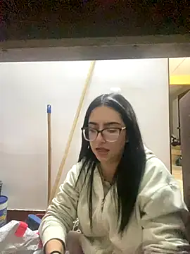 Snapshot of Kloe_Novoa chatting on November 27, 2025, 1:50 am Kloe Novoa online show from November 27, 2025, 1:50 am