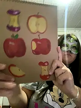 crazzyanne online show from November 24, 2025, 4:12 am