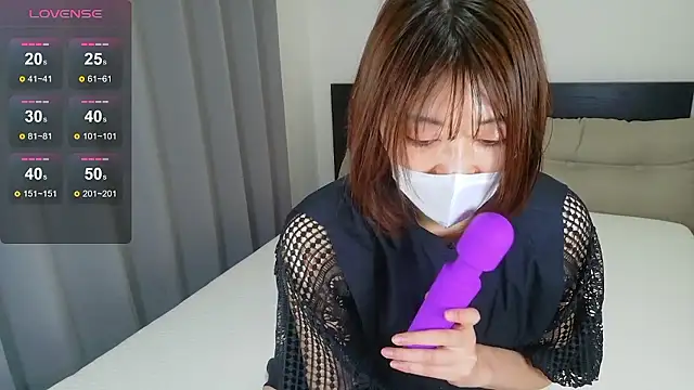 riori2234 online show from December 1, 2025, 8:04 am