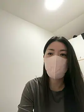 akimix xoxo online show from March 23, 2026, 11:43 am