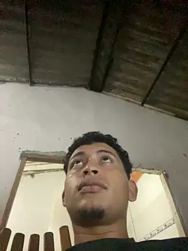 fer luna online show from November 4, 2025, 5:00 am