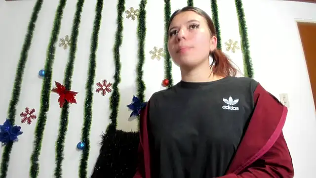 Snapshot of Vanessa_Martinz chatting on December 5, 2025, 12:26 pm Vanessa Martinz online show from December 5, 2025, 12:26 pm