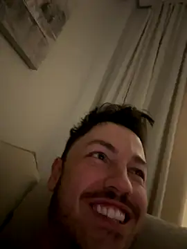 jhonny6969  online show from November 11, 2025, 4:29 am