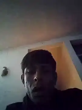 Snapshot of TuFlapito chatting on November 27, 2025, 4:57 am TuFlapito online show from November 27, 2025, 4:57 am