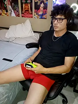 Ais B10 online show from April 18, 2026, 7:07 pm