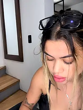 Alanna-foxx online show from October 30, 2025, 1:15 am