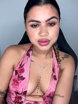 Alanna-foxx online show from November 11, 2025, 11:20 pm