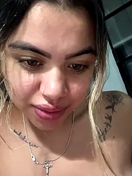 Alanna-foxx online show from December 19, 2025, 4:16 am