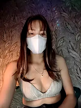 ezabel- online show from March 9, 2026, 1:03 pm