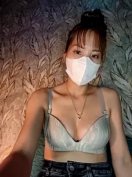 ezabel- online show from March 6, 2026, 10:21 am