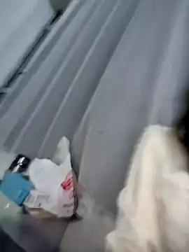 Snapshot of ezabel- chatting on December 21, 2025, 1:24 pm ezabel- online show from December 21, 2025, 1:24 pm